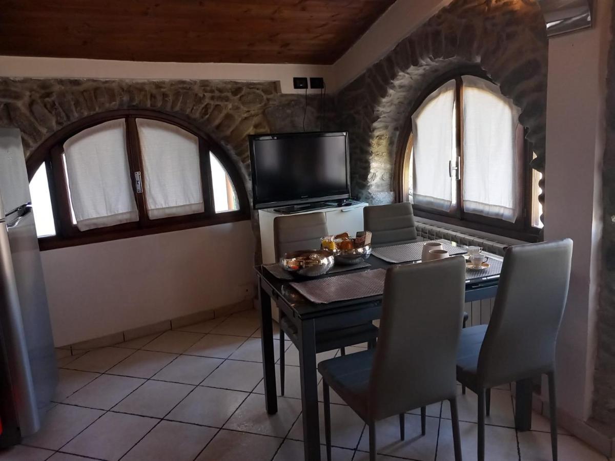 Ferienwohnung Casa Ale Dolceacqua Exterior foto