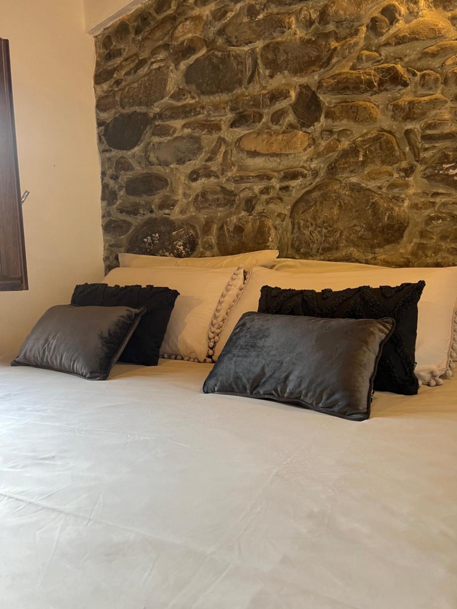 Ferienwohnung Casa Ale Dolceacqua Exterior foto