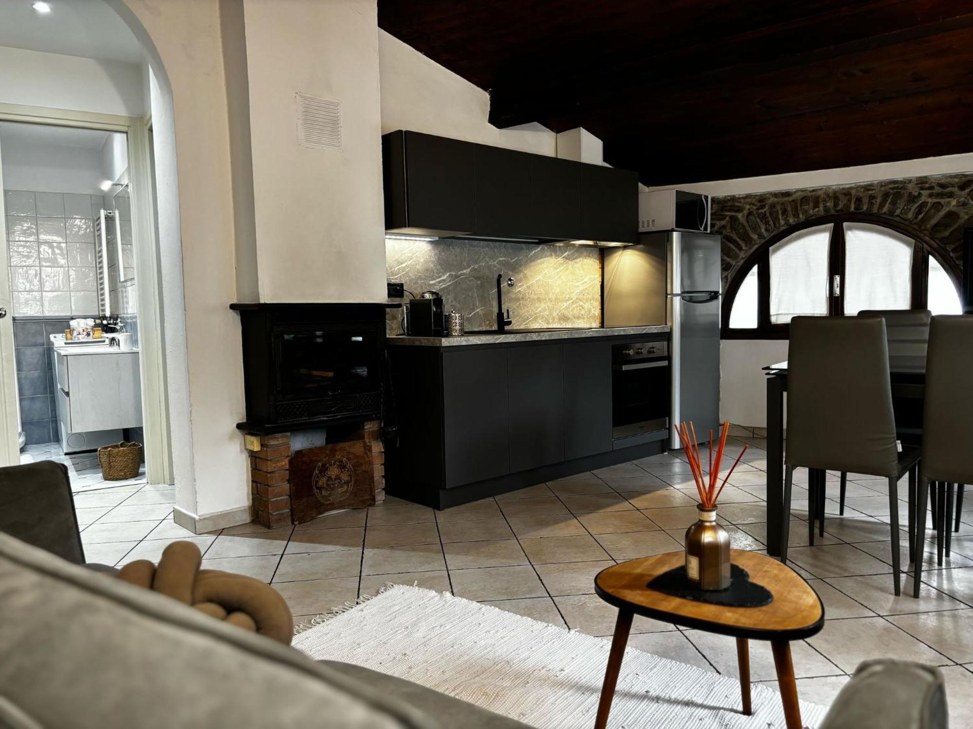 Ferienwohnung Casa Ale Dolceacqua Exterior foto