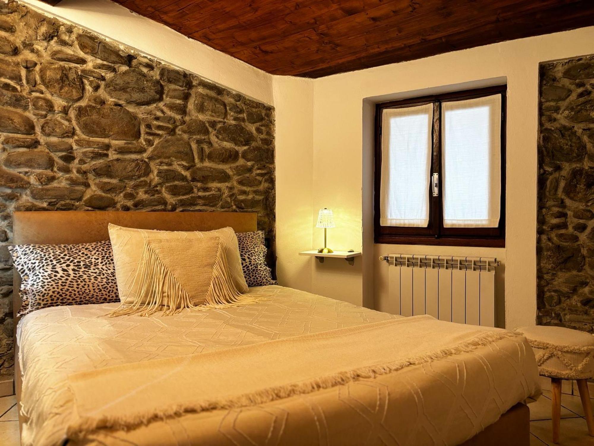Ferienwohnung Casa Ale Dolceacqua Exterior foto